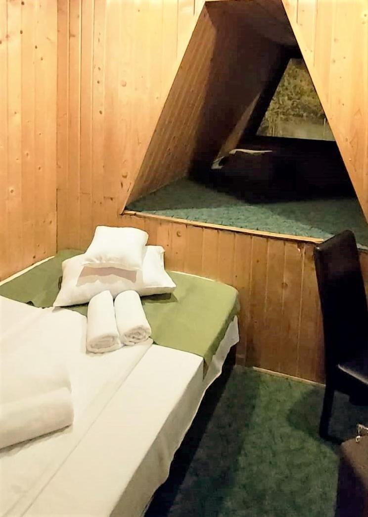 Traveland Boutique 3* Poiana Brasov